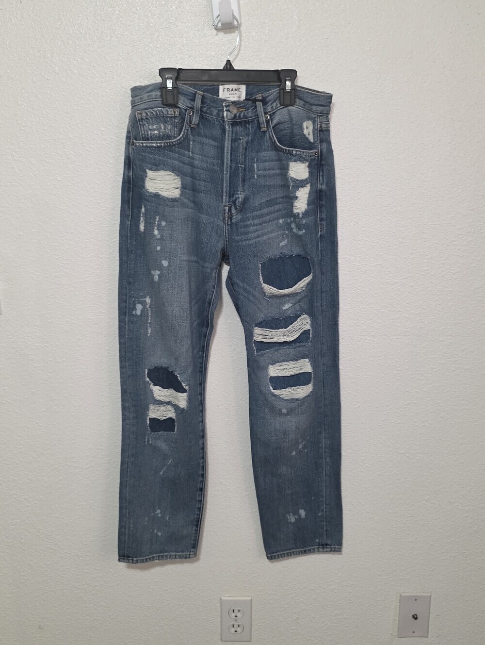 NWT FRAME LE ORIGINAL SIZE 28